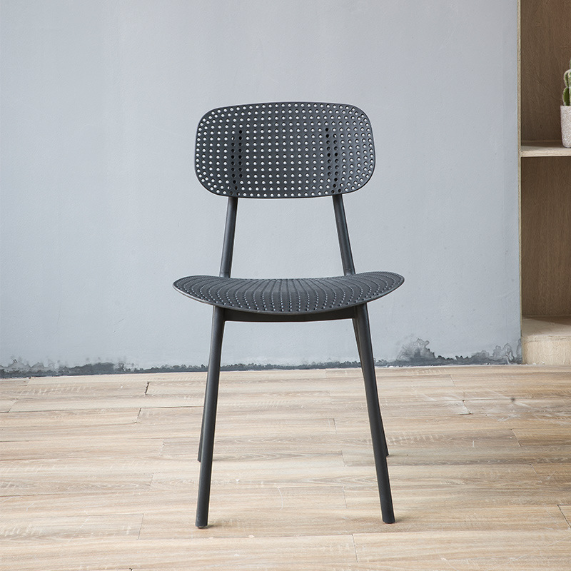 Fabrik zu einem niedrigen Preis PP Plastikstuhl Esszimmer Durable Chairs Moderne Heimmöbel